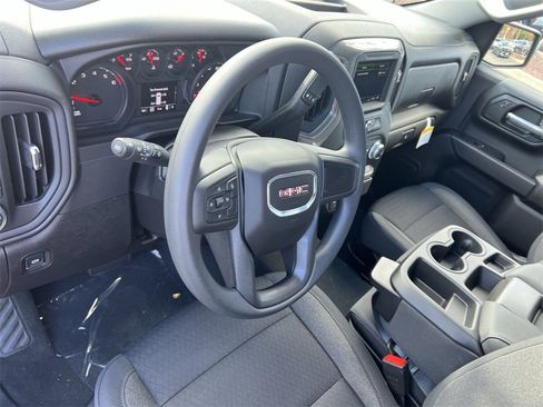 New 2026 GMC Sierra 1500 Pro image 16
