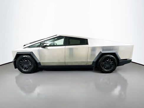 Used 2025 Tesla Cybertruck AWD Crew Cab image 8