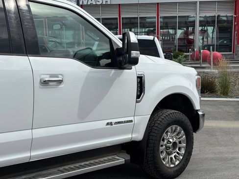 Used 2021 Ford F350 XLT w/ XLT Premium Package AWD/4WD image 4