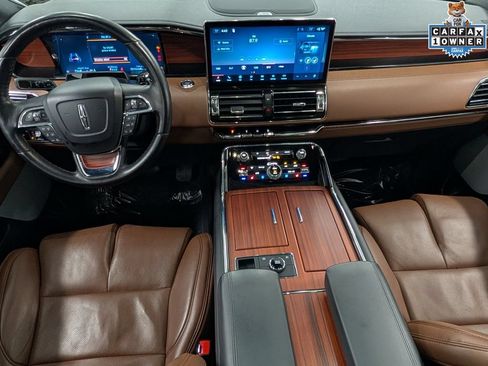 Used 2024 Lincoln Navigator Reserve AWD/4WD image 24