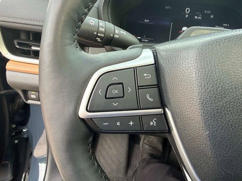 Used 2024 Toyota Grand Highlander Platinum AWD/4WD image 31