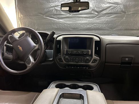 Used 2015 Chevrolet Silverado 1500 LTZ w/ LTZ Plus Package AWD/4WD image 12