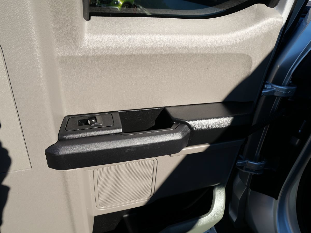 Used 2016 Ford F150 XL w/ Equipment Group 101A Mid AWD/4WD image 30