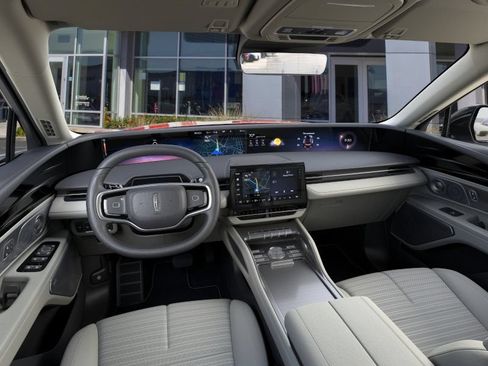 New 2026 Lincoln Nautilus Reserve AWD/4WD image 9
