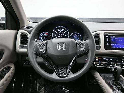 Certified 2017 Honda HR-V EX image 45