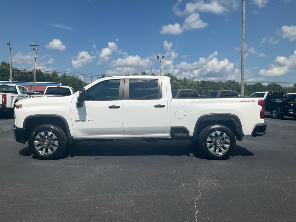 Used 2023 Chevrolet Silverado 2500 Custom w/ Custom Value Package AWD/4WD image 8