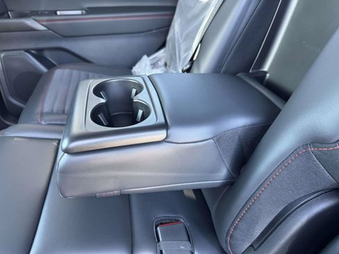 New 2026 Ford Explorer ST-Line w/ ST-Line Street Pack AWD/4WD image 11