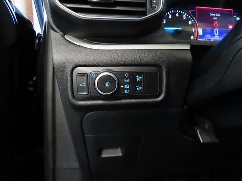 Used 2020 Ford Explorer XLT w/ Equipment Group 202A image 37