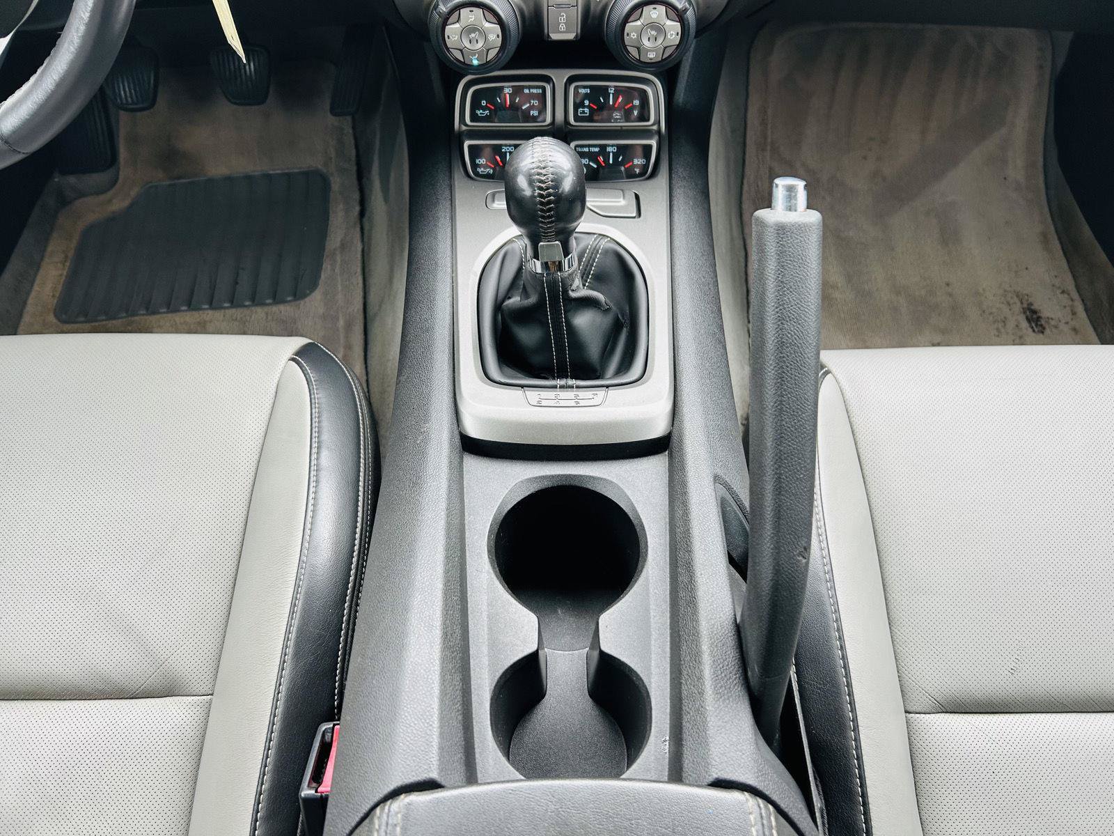 Used 2010 Chevrolet Camaro SS w/ RS Package RWD image 17
