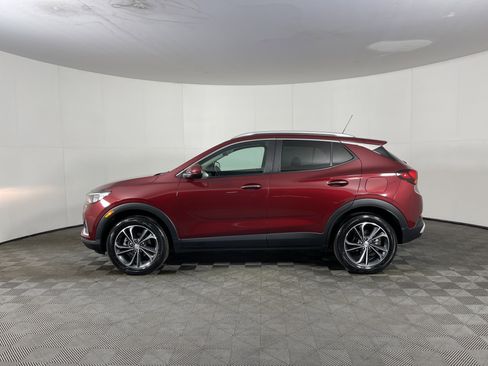 Used 2023 Buick Encore GX Select w/ Safety Package II image 3