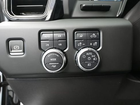 Used 2023 GMC Sierra 1500 AT4X AWD/4WD image 39