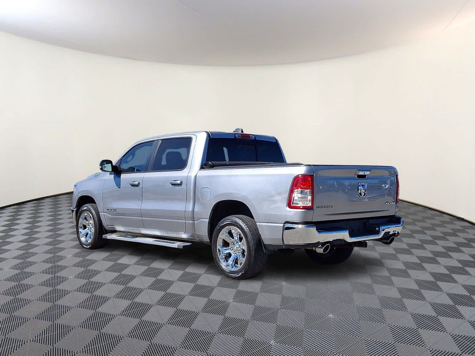 Used 2019 RAM 1500 Big Horn AWD/4WD image 7