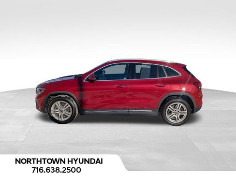 Used 2021 Mercedes-Benz GLA 250 4MATIC image 11