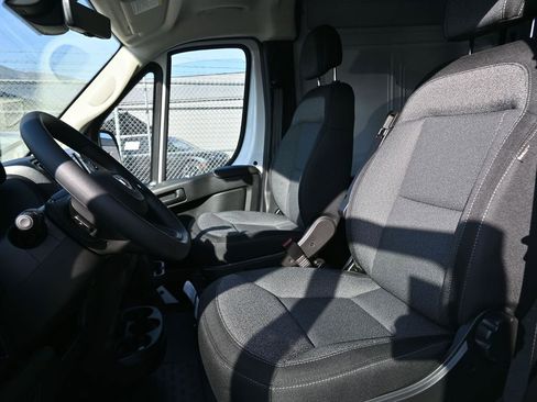 New 2026 RAM ProMaster 2500 w/ Safety Group image 32