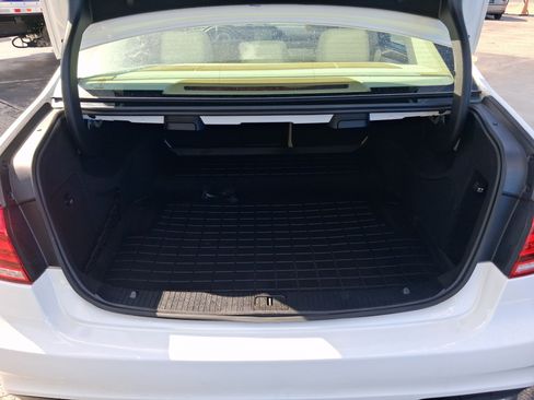 Used 2015 Mercedes-Benz E 350 Sedan image 28