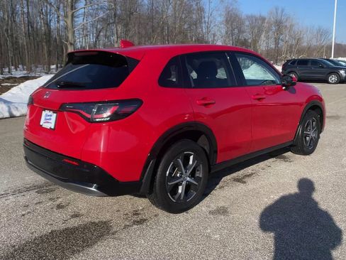Used 2024 Honda HR-V EX-L image 9