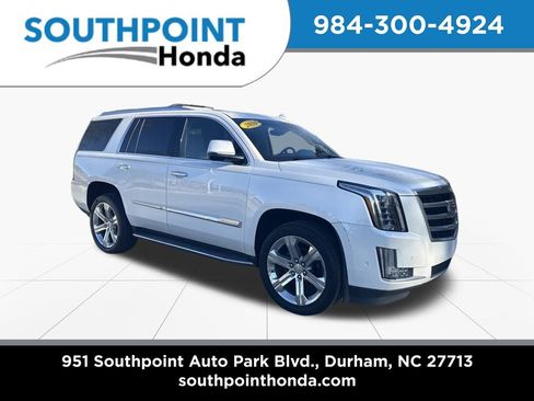 Used 2019 Cadillac Escalade Luxury image 1