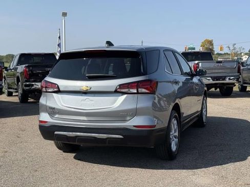 Used 2024 Chevrolet Equinox LT image 5