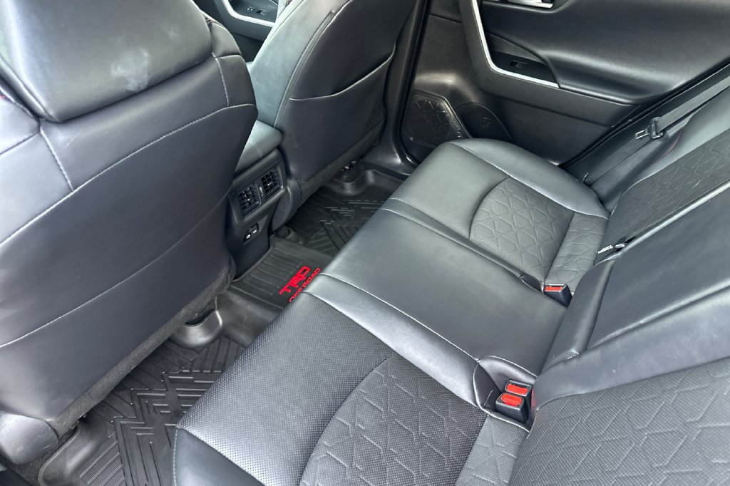 Used 2023 Toyota RAV4 TRD Off-Road w/ TRD Off-Road Weather Package AWD/4WD image 15