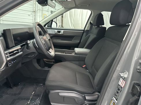 Used 2024 Hyundai Santa Fe SE FWD image 15