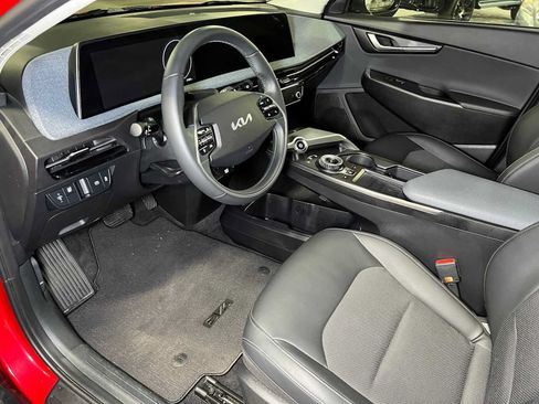 Used 2024 Kia EV6 Light RWD image 24