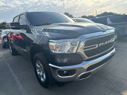Used 2023 RAM 1500 Big Horn AWD/4WD image 3