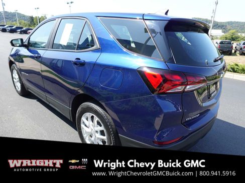 Used 2022 Chevrolet Equinox LS image 6