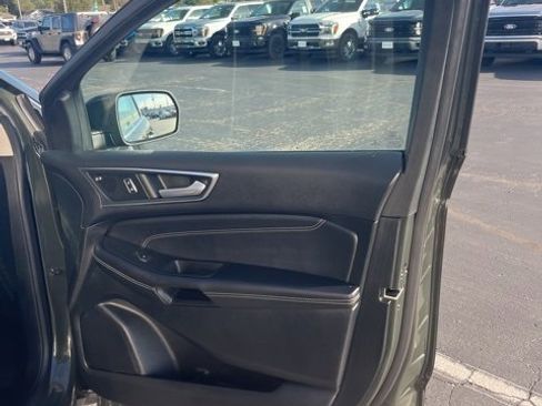 Used 2022 Ford Edge Titanium w/ Equipment Group 301A image 27