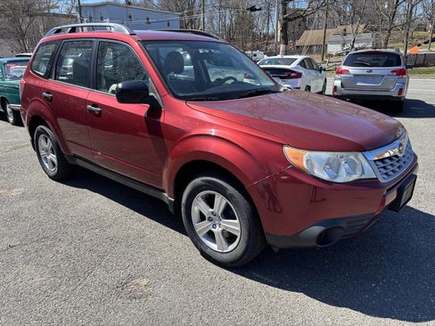 Used 2012 Subaru Forester 2.5X image 7