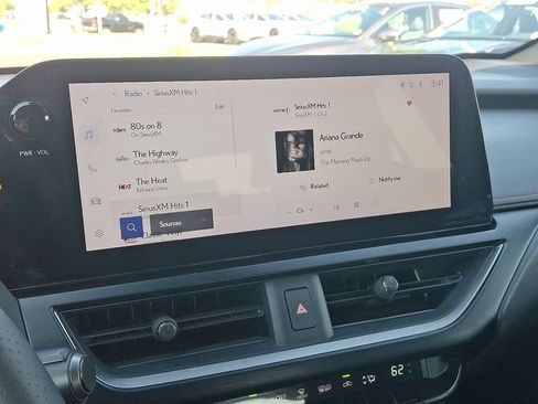 Used 2024 Lexus UX 250h F Sport AWD/4WD image 18