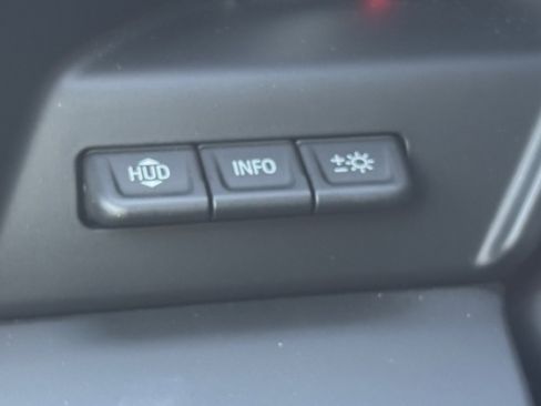 Used 2024 GMC Sierra 1500 AT4 w/ Technology Package image 34