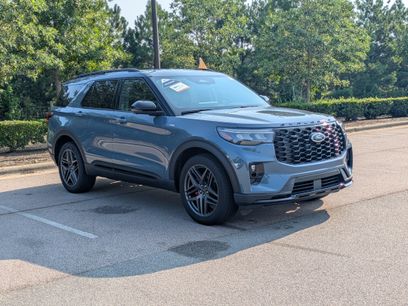 Certified 2025 Ford Explorer ST-Line w/ Premium Package