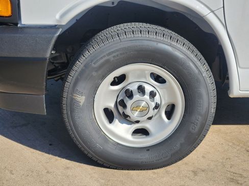 New 2025 Chevrolet Express 2500 Extended w/ Driver Convenience Package image 16