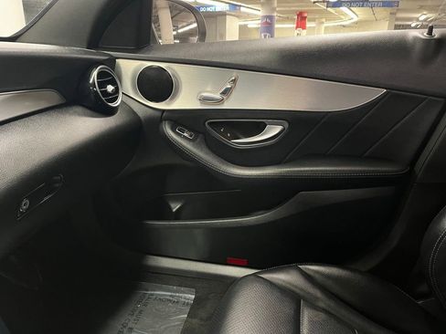 Used 2018 Mercedes-Benz C 300 Sedan image 29