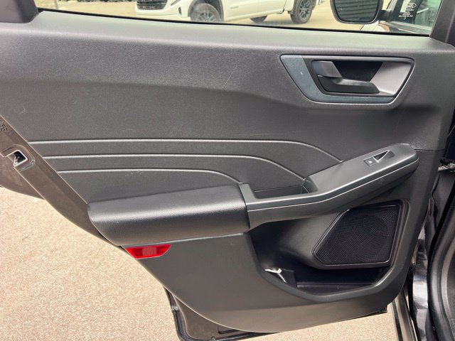 Used 2023 Ford Escape Active AWD/4WD image 16