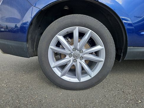 Certified 2024 Acura RDX SH-AWD image 9