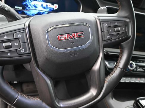Used 2023 GMC Sierra 1500 AT4 w/ AT4 Premium Package AWD/4WD image 14