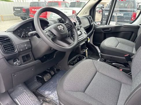 New 2026 RAM ProMaster 2500 w/ Safety Group FWD image 9