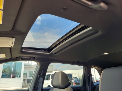 Used 2026 Honda CR-V Sport Touring image 32