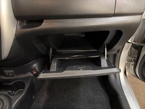 Used 2019 Nissan Versa Note SV image 33