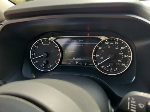 Used 2024 Nissan Rogue SV w/ SV Premium Package AWD/4WD image 29