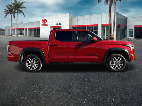 Used 2024 Toyota Tundra Limited image 2