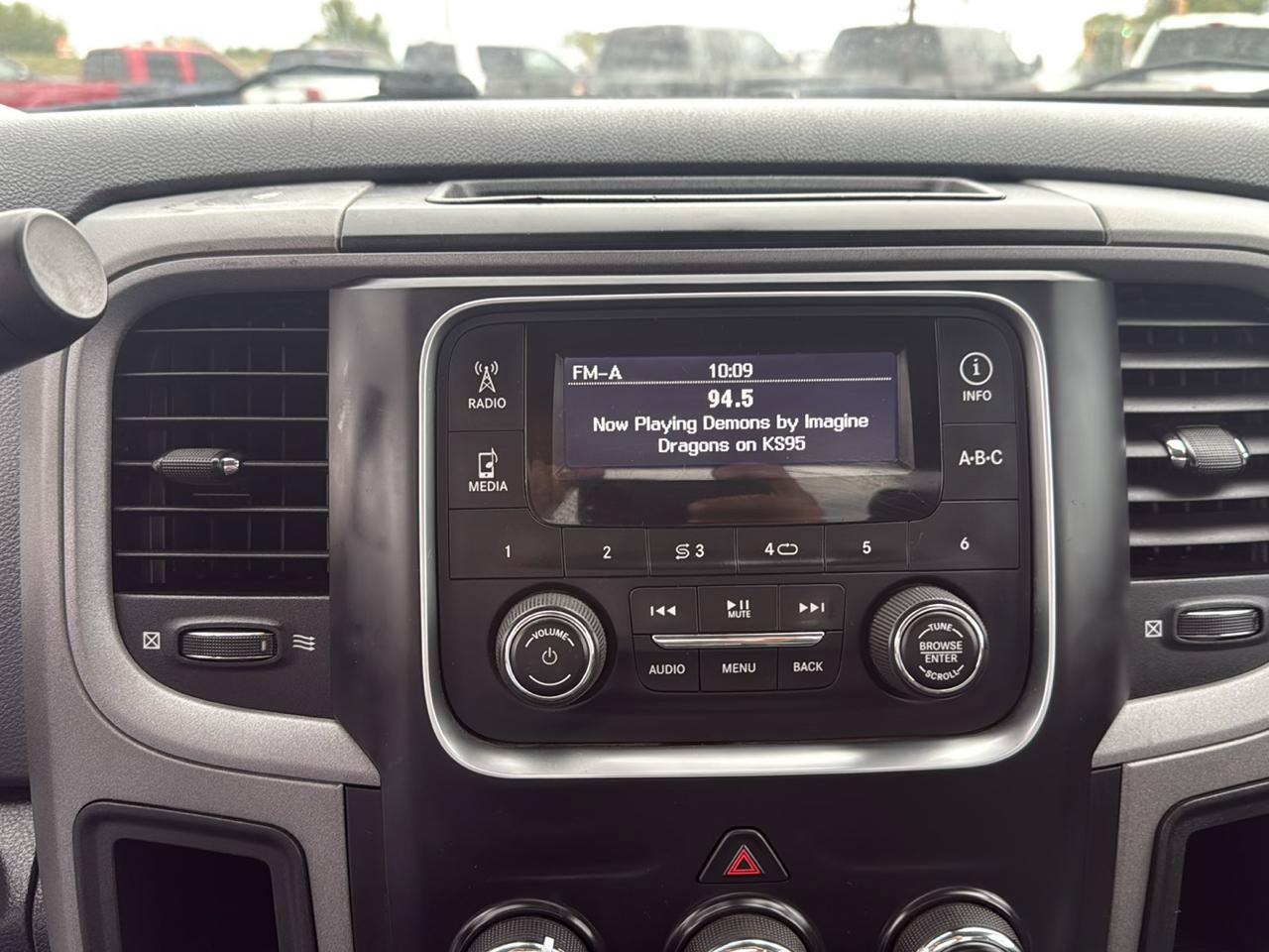 Used 2014 RAM 3500 Tradesman w/ Chrome Appearance Group AWD/4WD image 15