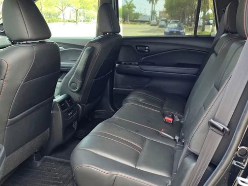 Used 2022 Honda Pilot TrailSport image 8