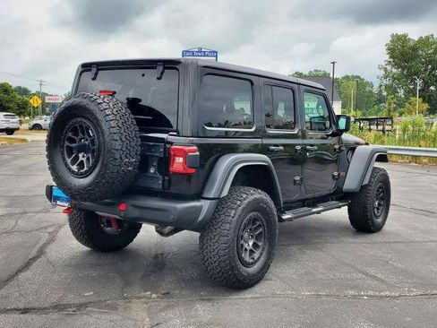 Used 2022 Jeep Wrangler Unlimited Rubicon w/ Xtreme Recon 35" Tire Package AWD/4WD image 4