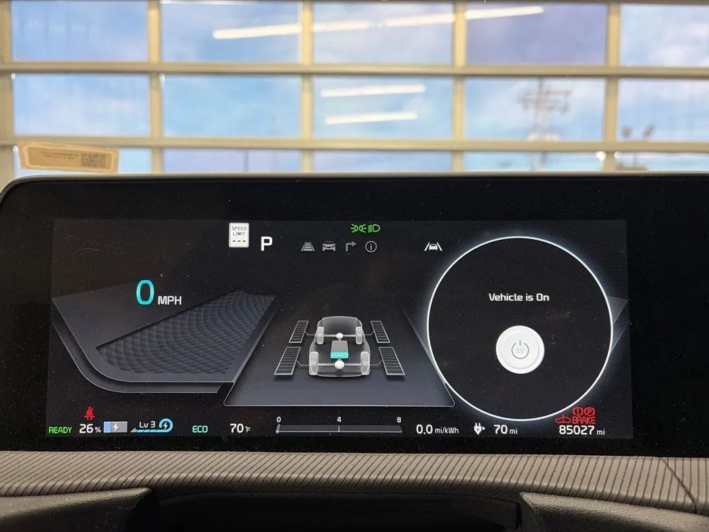 Used 2022 Kia EV6 GT-Line w/ GT-Line White Seat Package AWD/4WD image 22