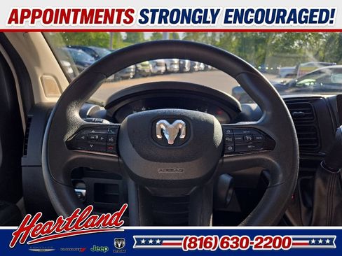 Used 2025 RAM ProMaster 2500 w/ Convenience Group FWD image 38