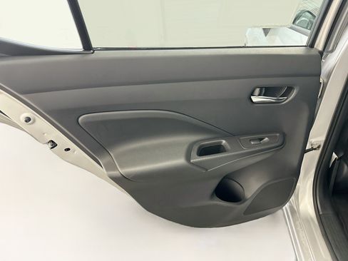 Used 2025 Nissan Versa SV FWD image 26