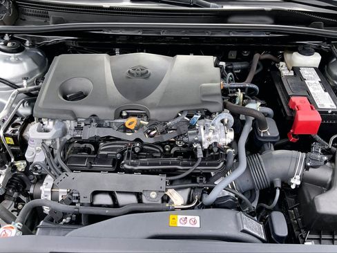 Used 2024 Toyota Camry LE w/ Convenience Package FWD image 31