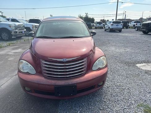 Used 2006 Chrysler PT Cruiser Limited FWD image 6